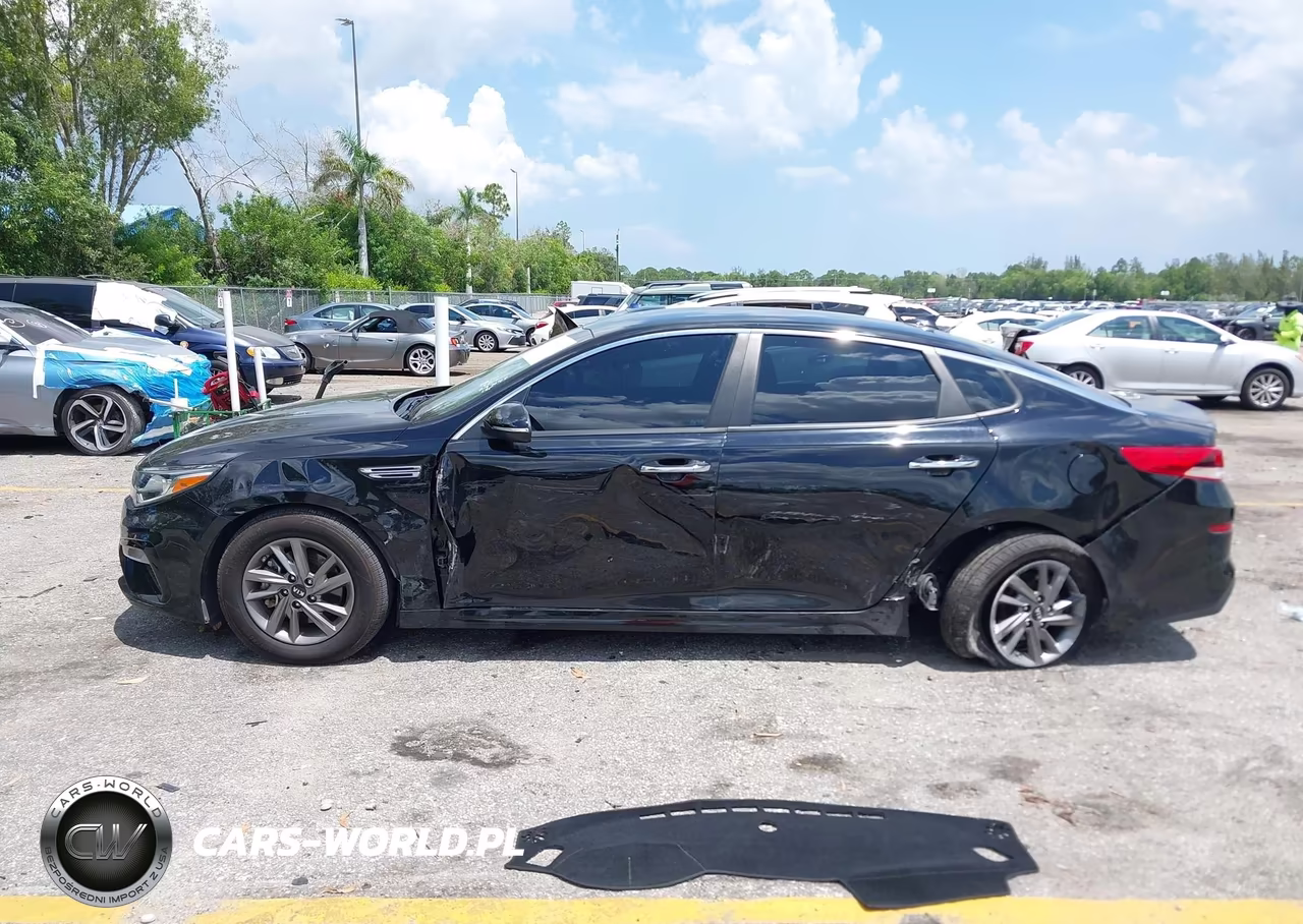 2020 Kia Optima Lx VIN:5XXGT4L39LG416358 - 14