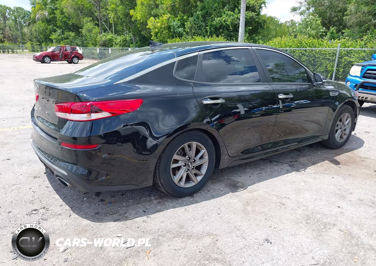 2020 Kia Optima Lx VIN:5XXGT4L39LG416358 - 4