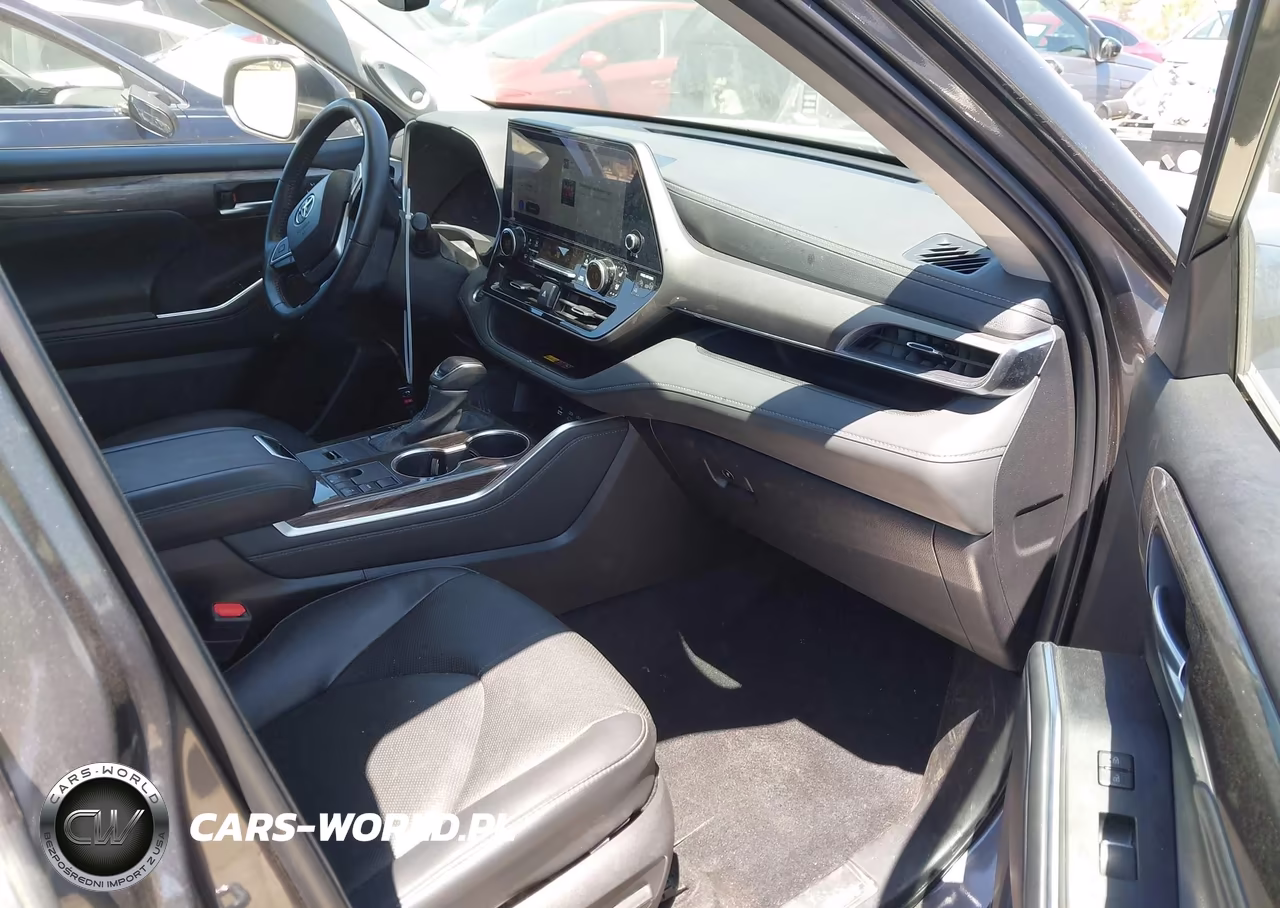 2025 Toyota Highlander Limited VIN:5TDKDRAH3SS554686 - 5