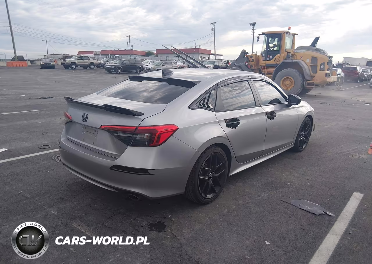 2024 Honda Civic Sport VIN:2HGFE2F52RH581392 - 4