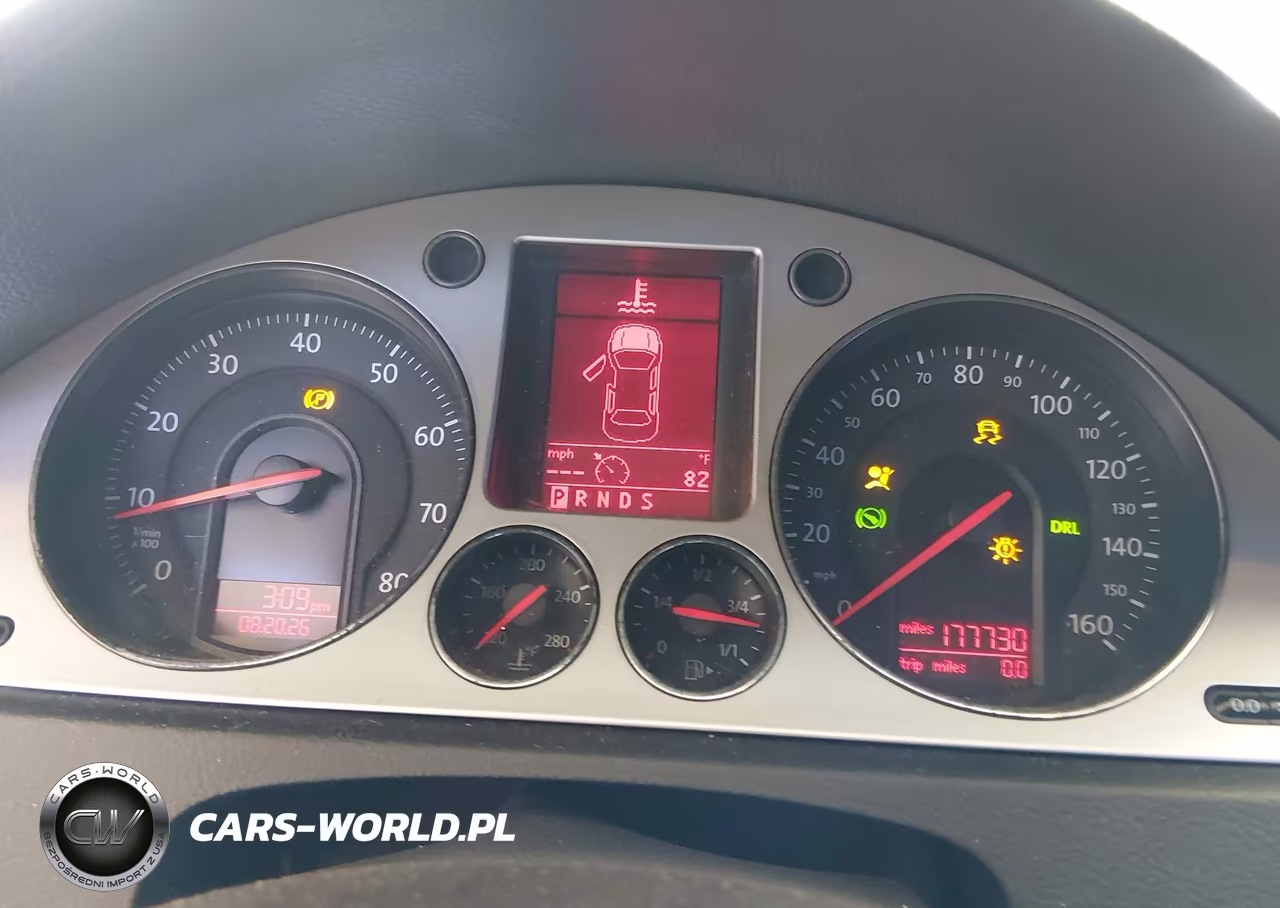 2008 Volkswagen Passat Komfort VIN:WVWLK73CX8E058704 - 7