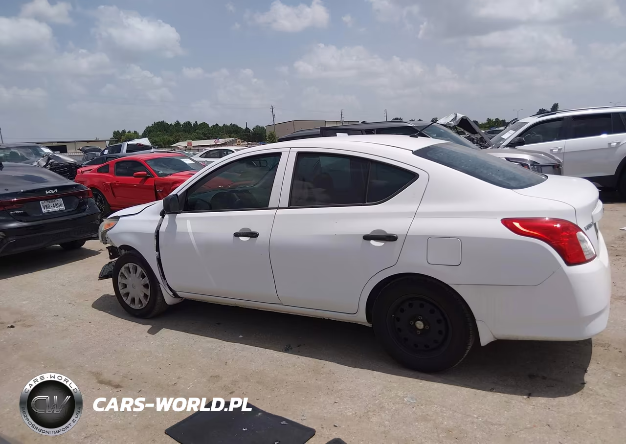 2015 Nissan Versa 1.6 S VIN:3N1CN7AP2FL862766 - 14