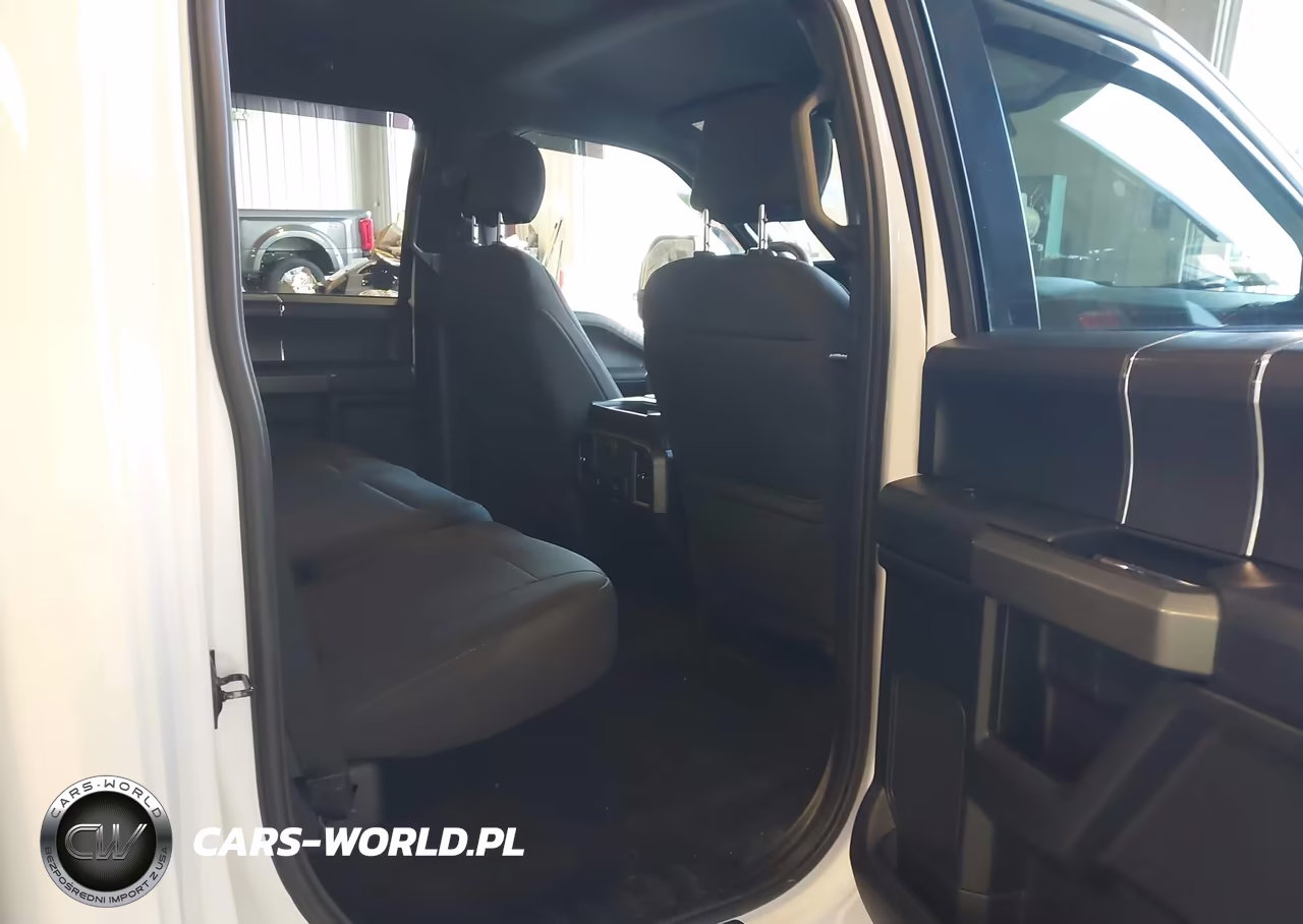 2018 Ford F-150 Xlt VIN:1FTEW1EP9JFD27611 - 8
