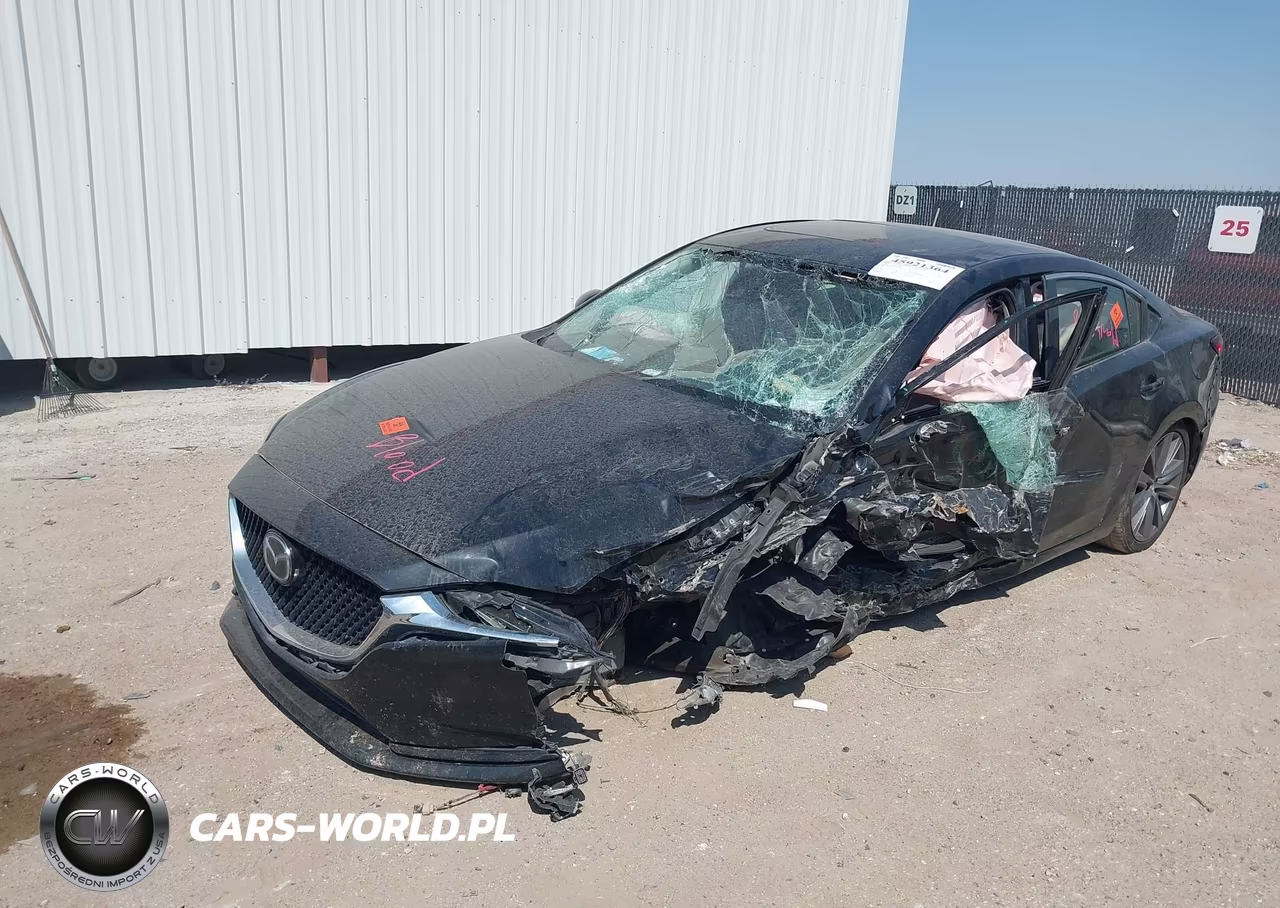 2018 Mazda Mazda6 Touring VIN:JM1GL1VM0J1307400 - 2
