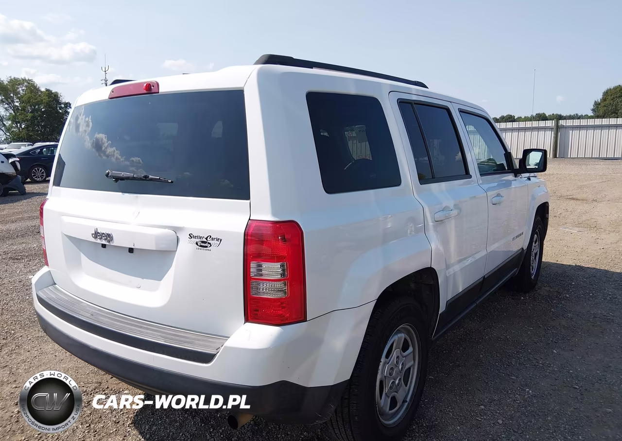 2016 Jeep Patriot Sport VIN:1C4NJPBA7GD600194 - 4