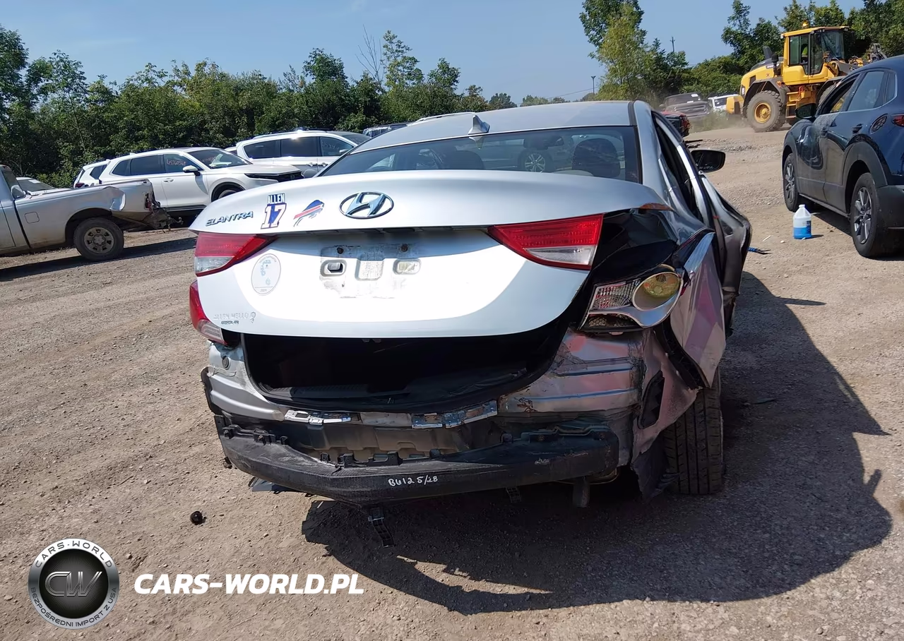 2013 Hyundai Elantra Gls VIN:5NPDH4AEXDH356587 - 17