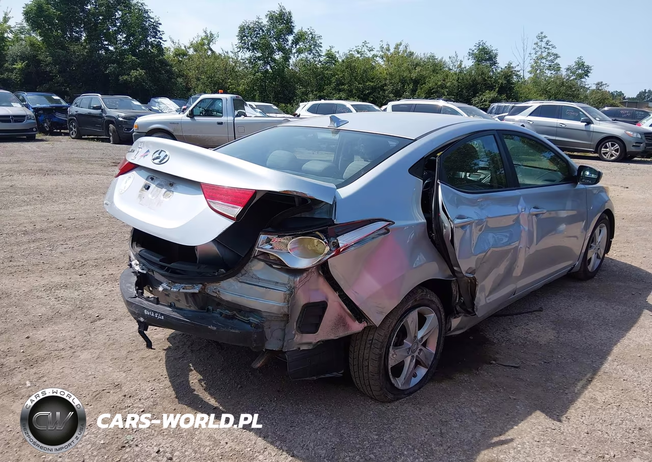 2013 Hyundai Elantra Gls VIN:5NPDH4AEXDH356587 - 6