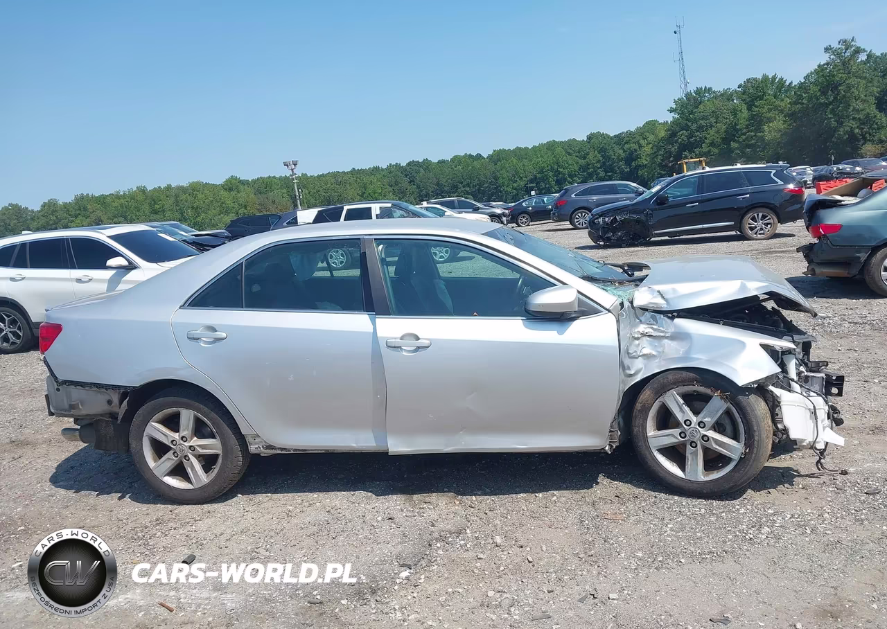 2013 Toyota Camry Se VIN:4T1BF1FKXDU246473 - 14