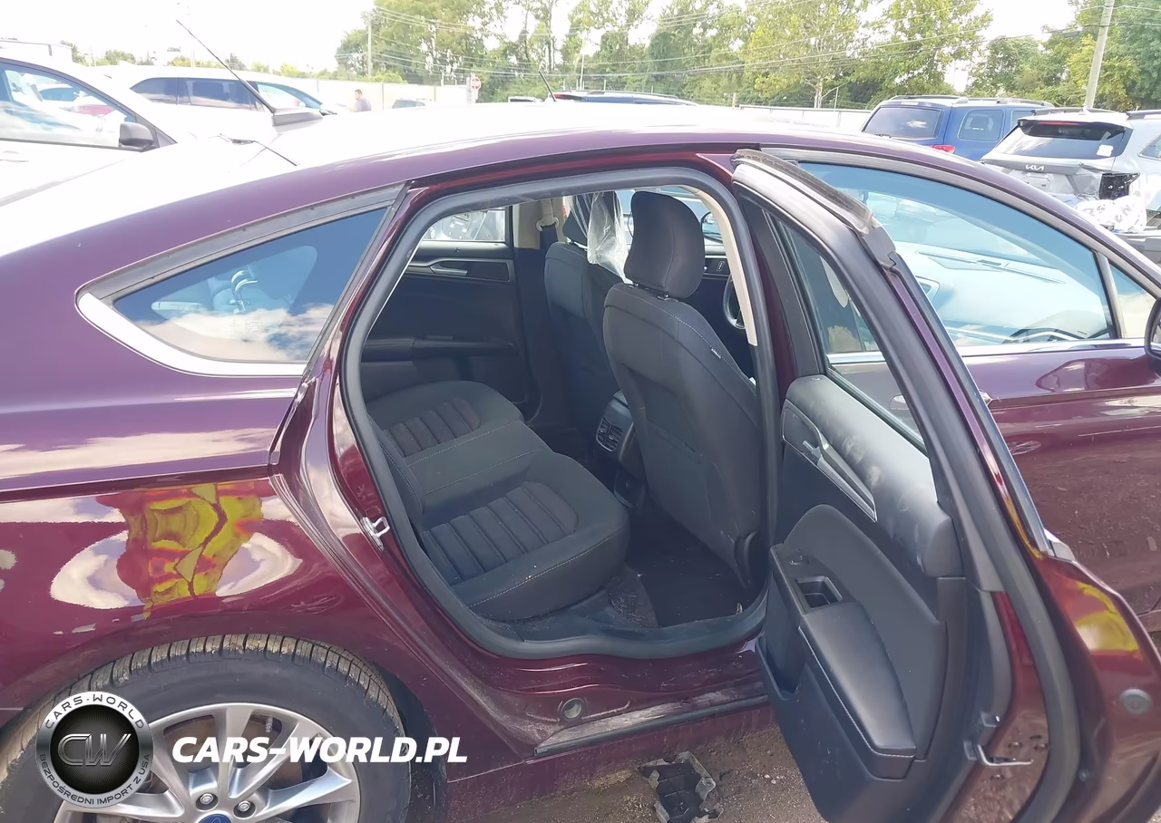 2017 Ford Fusion Se VIN:3FA6P0HD0HR333975 - 8