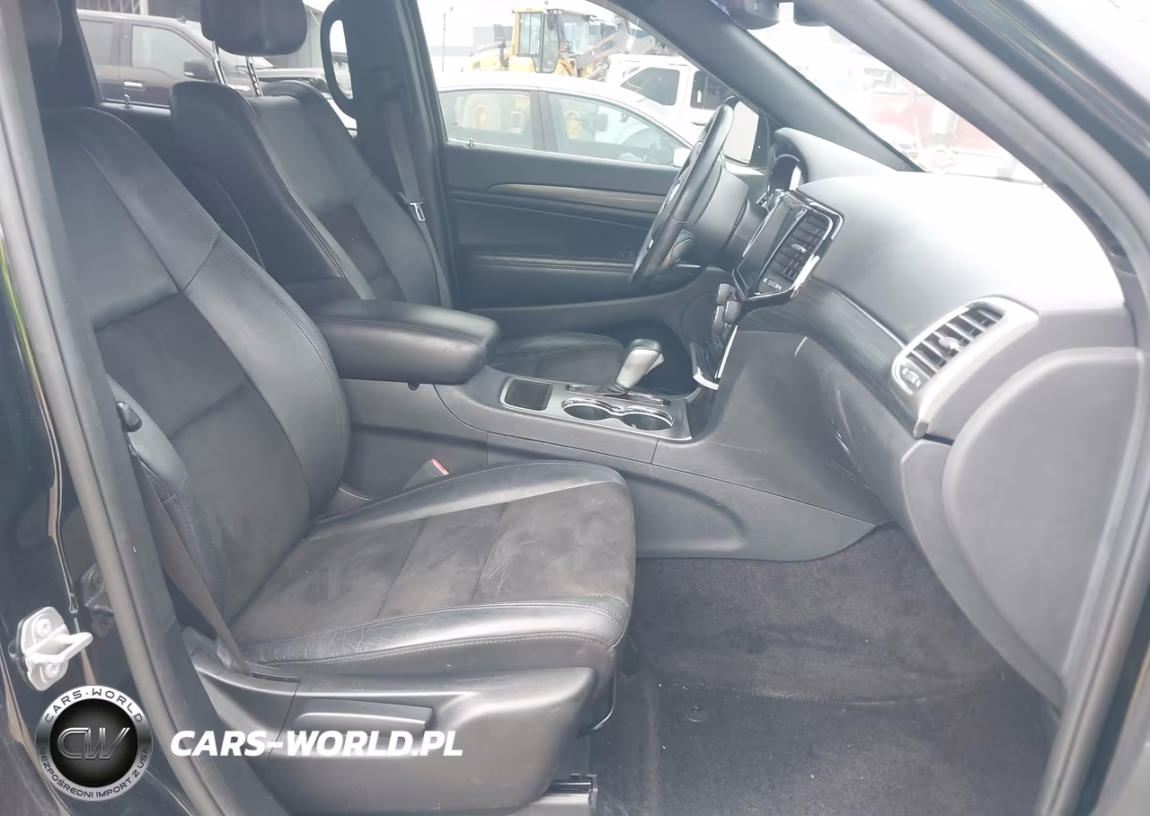2019 Jeep Grand Cherokee Altitude 4X4 VIN:1C4RJFAG6KC546788 - 5