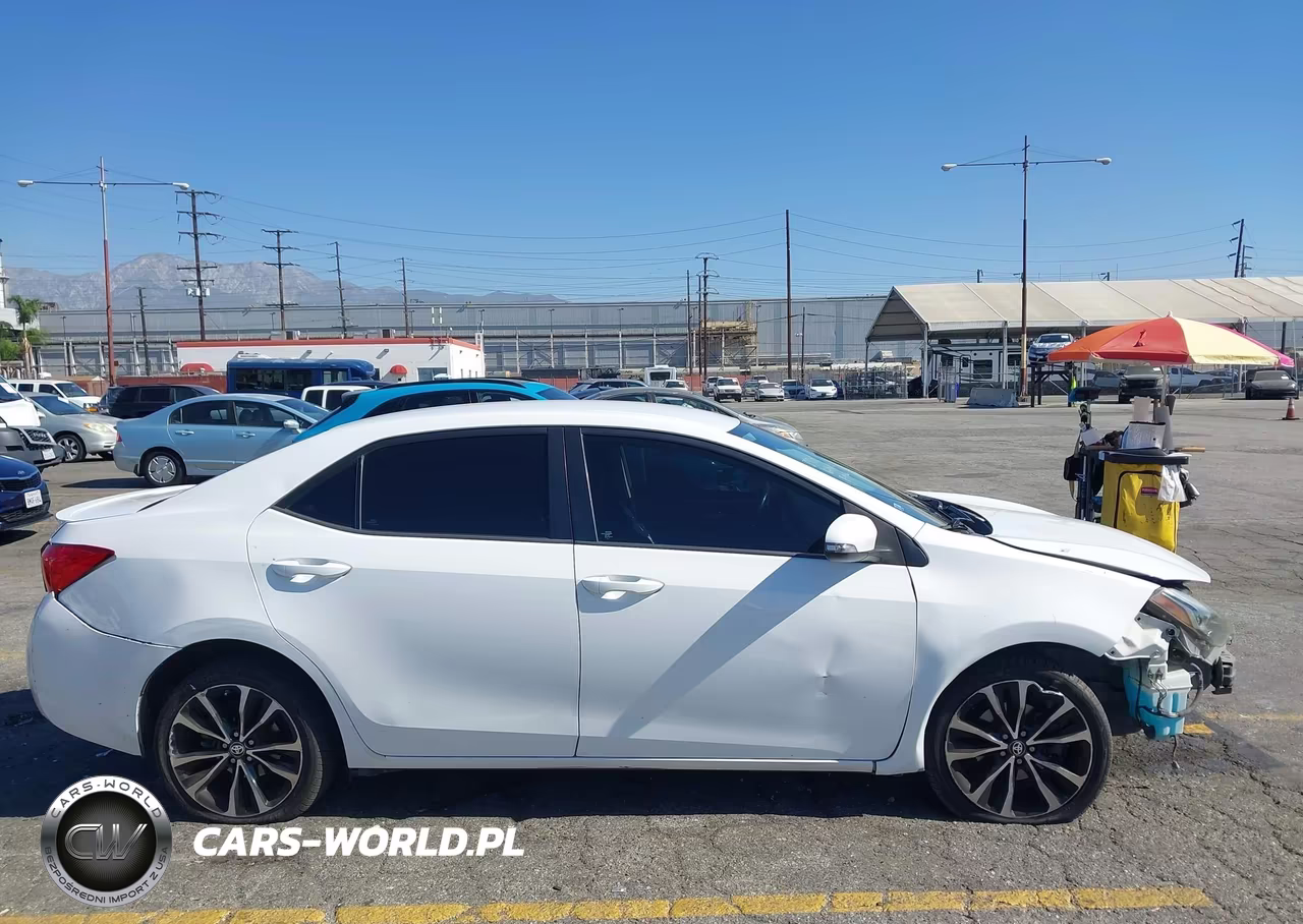2017 Toyota Corolla Se VIN:5YFBURHE9HP650772 - 14