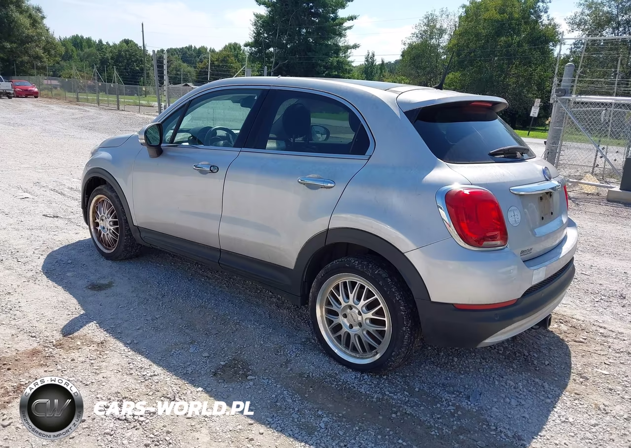 2016 Fiat 500X Lounge VIN:ZFBCFXDT8GP380170 - 3