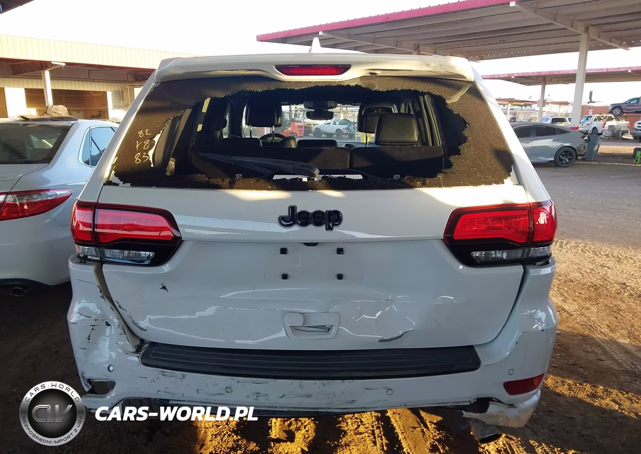 2019 Jeep Grand Cherokee Altitude 4X2 VIN:1C4RJEAG4KC832696 - 6