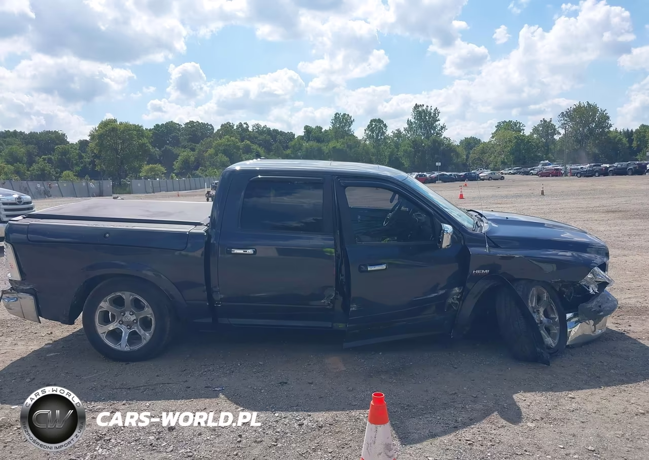 2014 Ram 1500 Laramie VIN:1C6RR7NT4ES472343 - 13