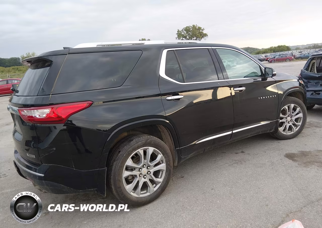 2018 Chevrolet Traverse Premier VIN:1GNEVJKW4JJ262234 - 4