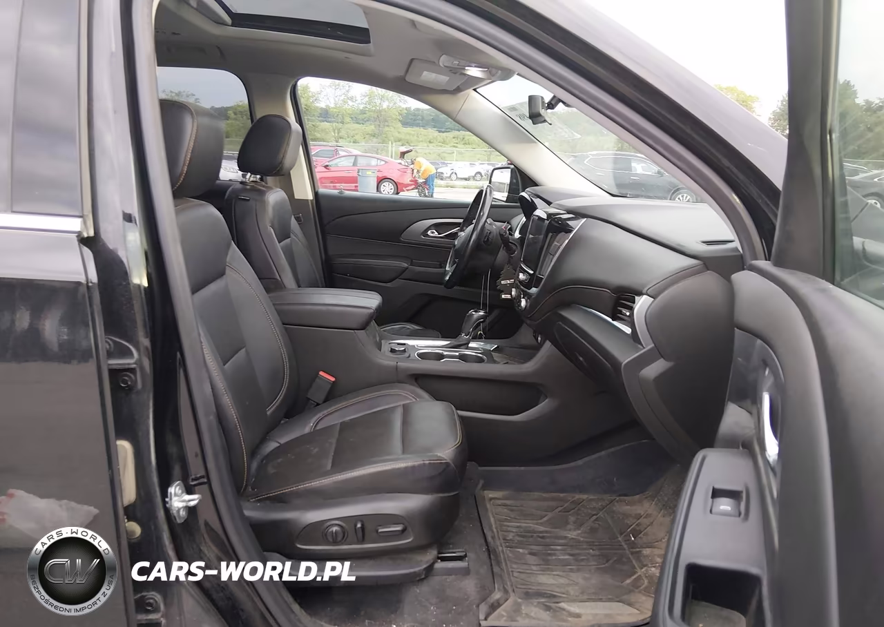 2018 Chevrolet Traverse Premier VIN:1GNEVJKW4JJ262234 - 5