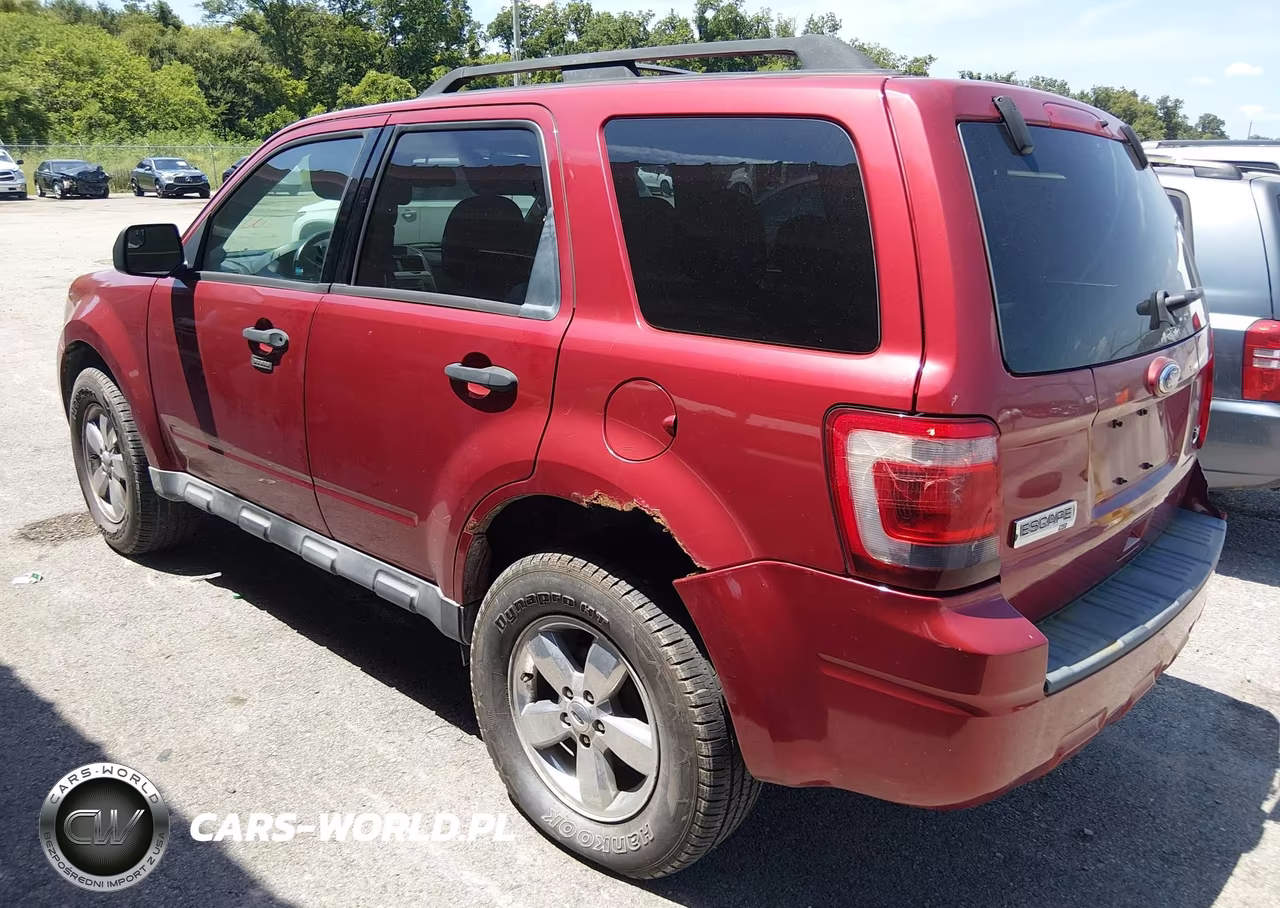 2012 Ford Escape Xlt VIN:1FMCU0DG3CKA81945 - 3