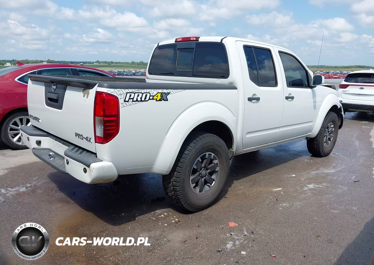 2018 Nissan Frontier Pro-4X VIN:1N6AD0EV6JN741591 - 4