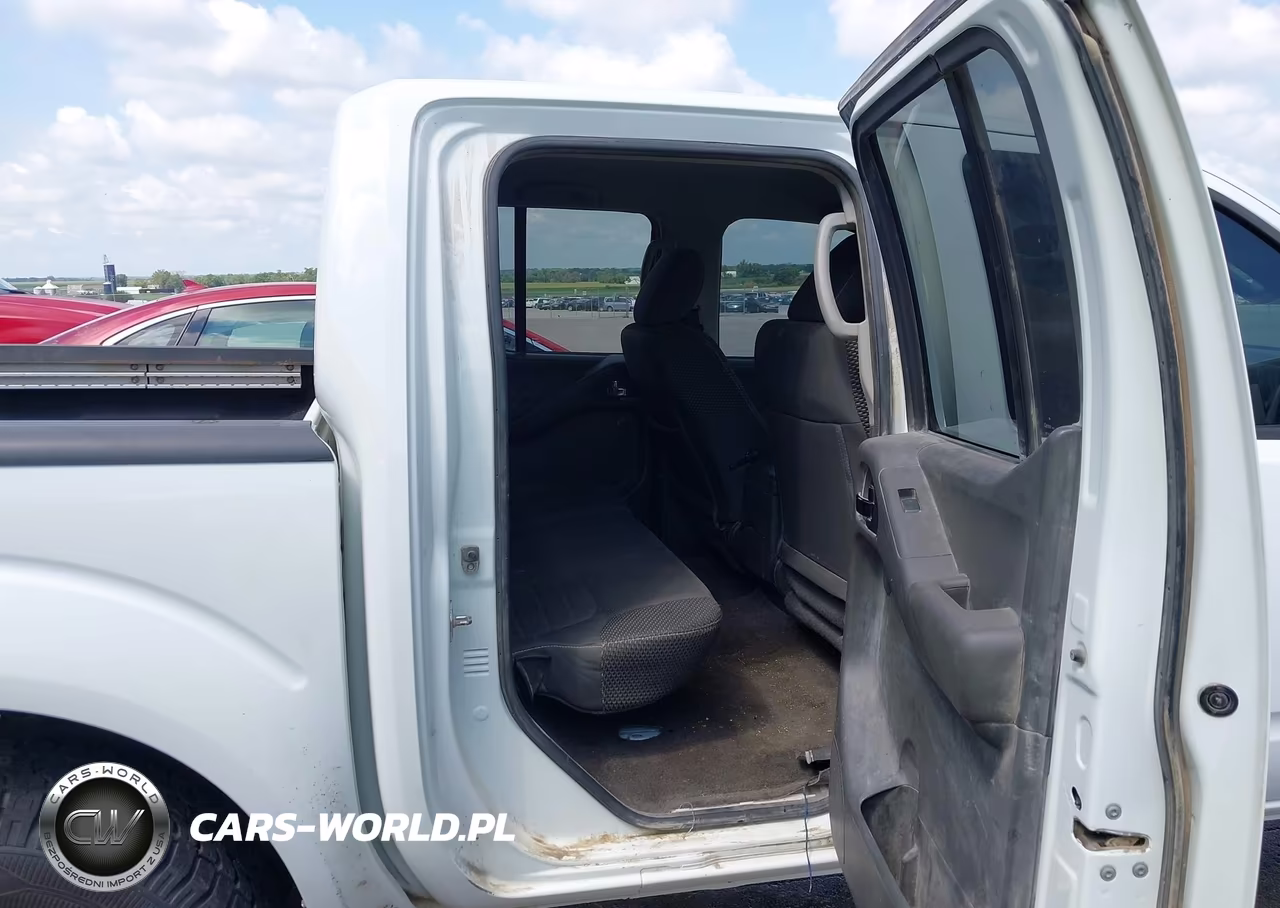 2018 Nissan Frontier Pro-4X VIN:1N6AD0EV6JN741591 - 8