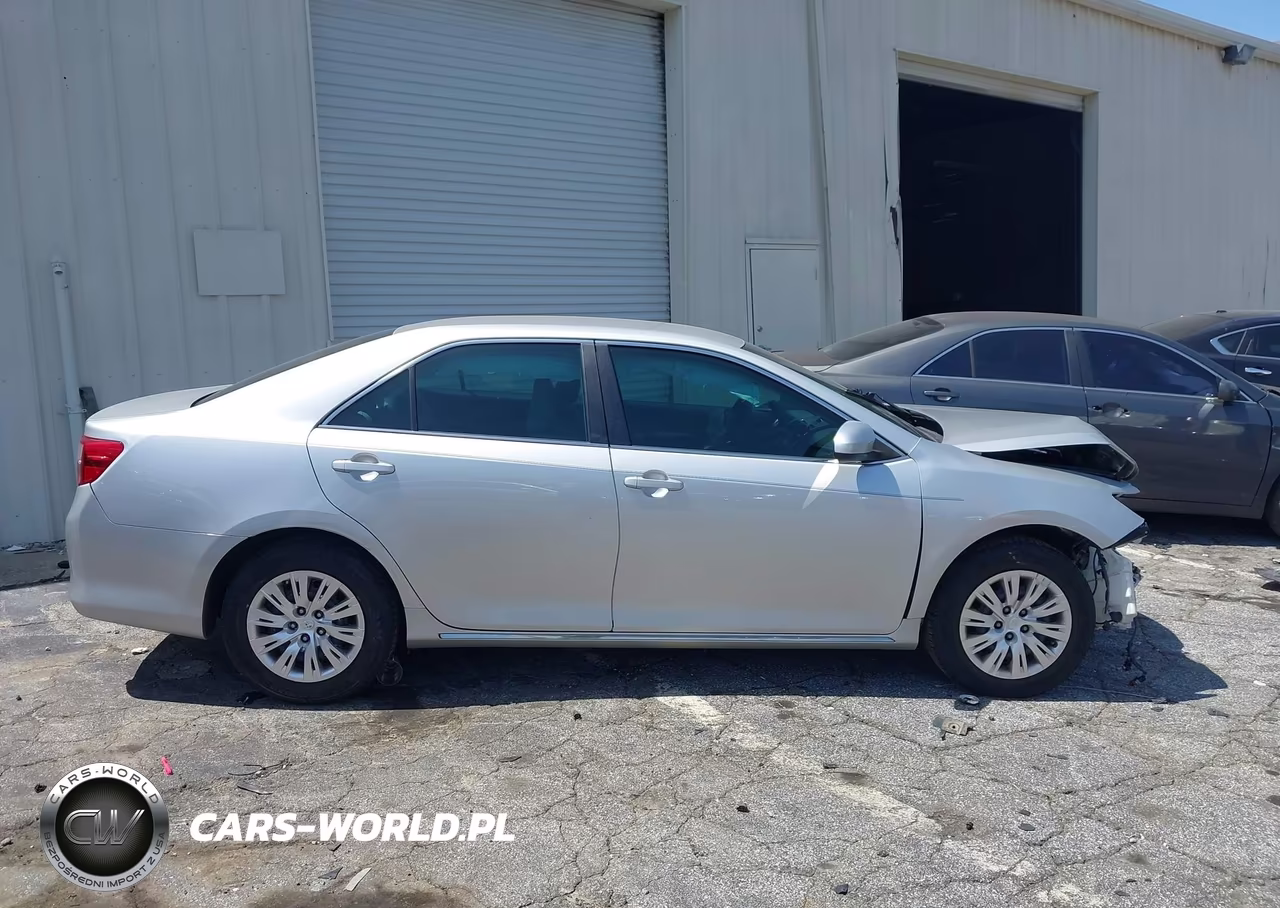 2014 Toyota Camry Le VIN:4T1BF1FK1EU455148 - 13