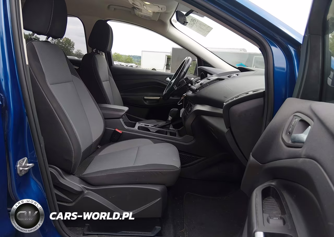 2017 Ford Escape Se VIN:1FMCU9GDXHUB88122 - 5
