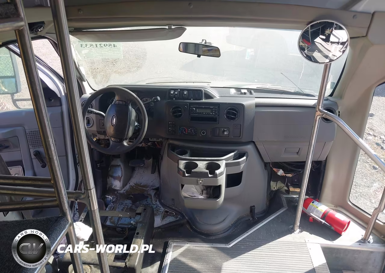 2011 Ford Econoline Commercial Cutaway VIN:1FDFE4FS0BDB36499 - 6