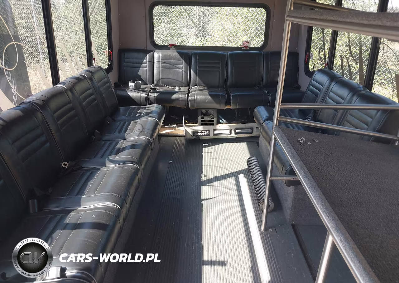 2011 Ford Econoline Commercial Cutaway VIN:1FDFE4FS0BDB36499 - 7