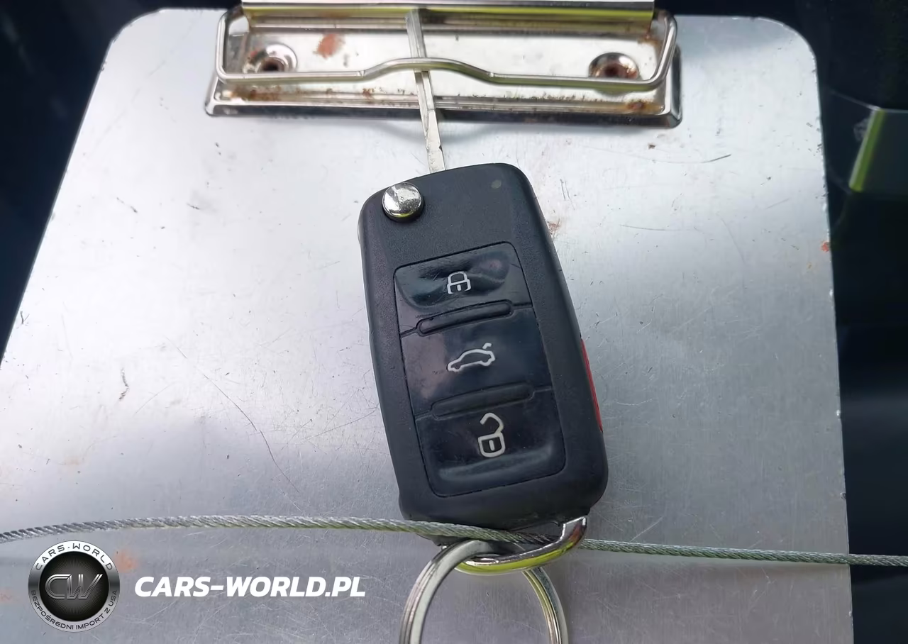 2010 Volkswagen Tiguan Wolfsburg Edition VIN:WVGBV7AX9AW515362 - 11