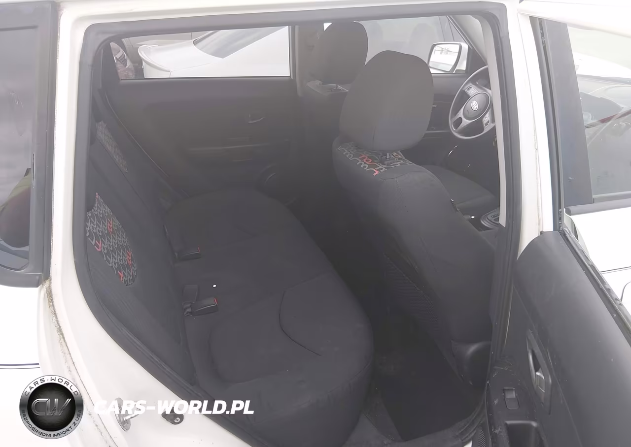 2010 Kia Soul + VIN:KNDJT2A20A7702562 - 8