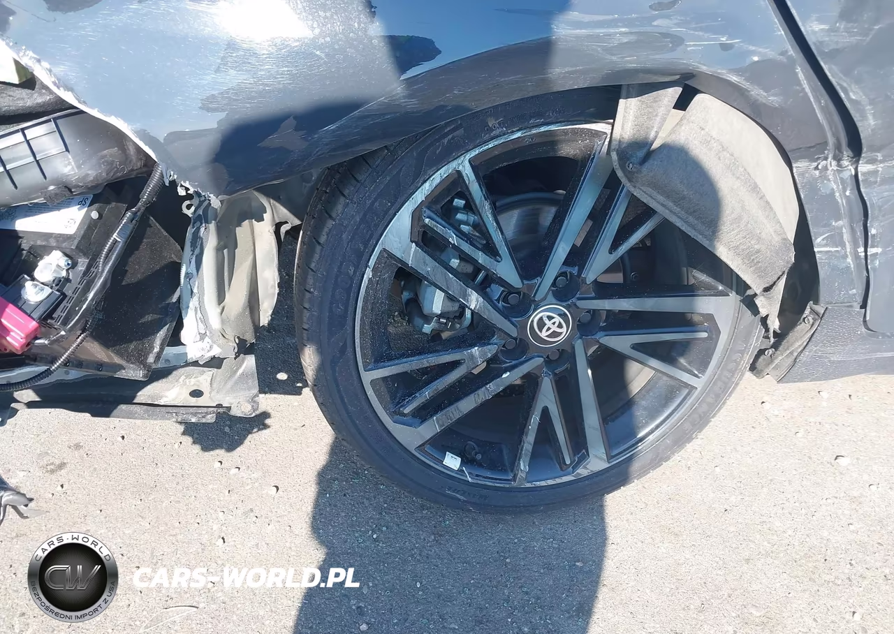 2026 Toyota Camry Xse VIN:4T1DBADK1TU553438 - 6