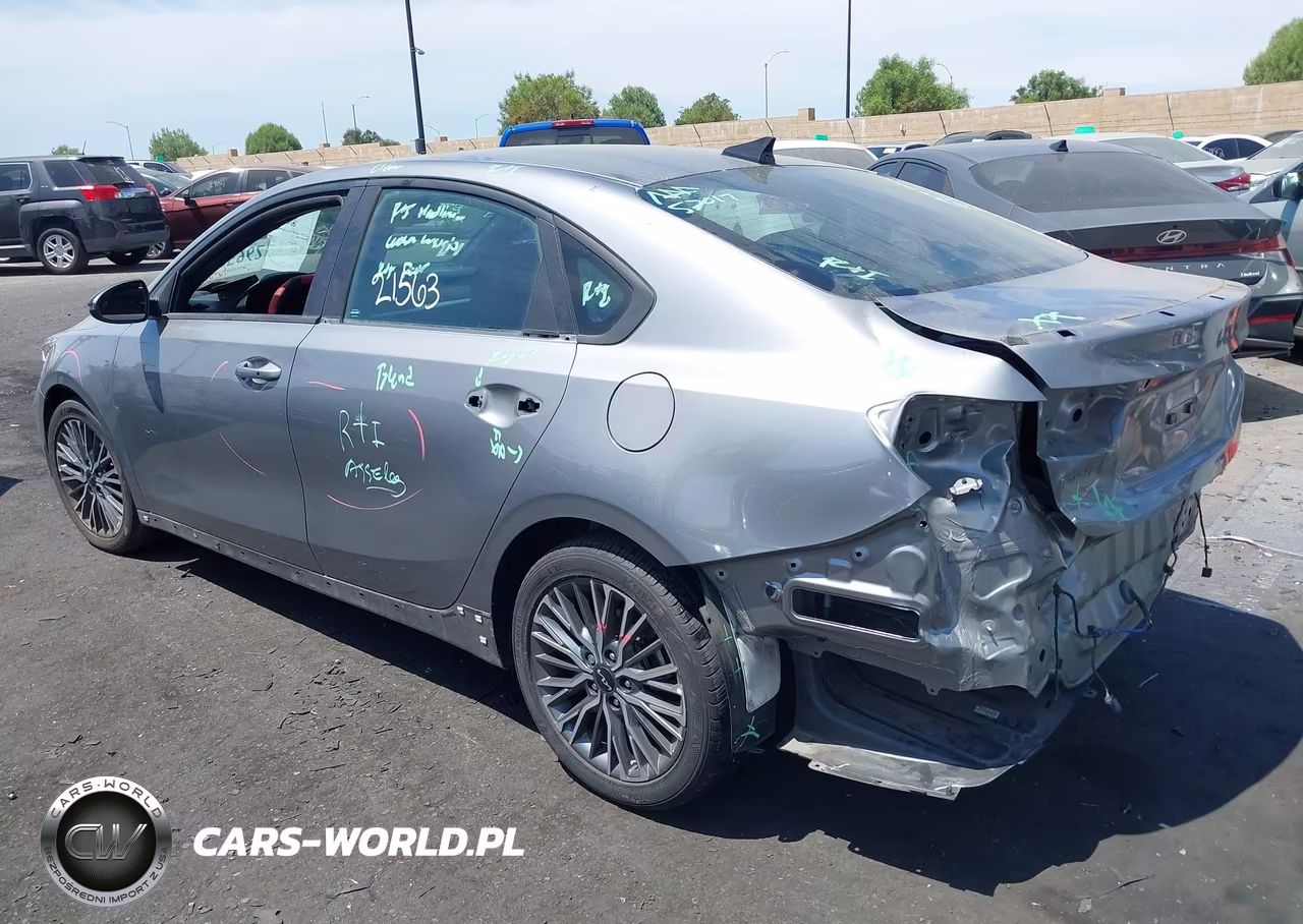 2024 Kia Forte Gt-Line VIN:3KPF54AD6RE766193 - 3