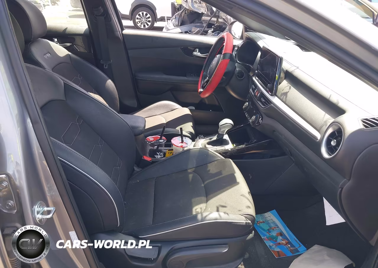 2024 Kia Forte Gt-Line VIN:3KPF54AD6RE766193 - 5