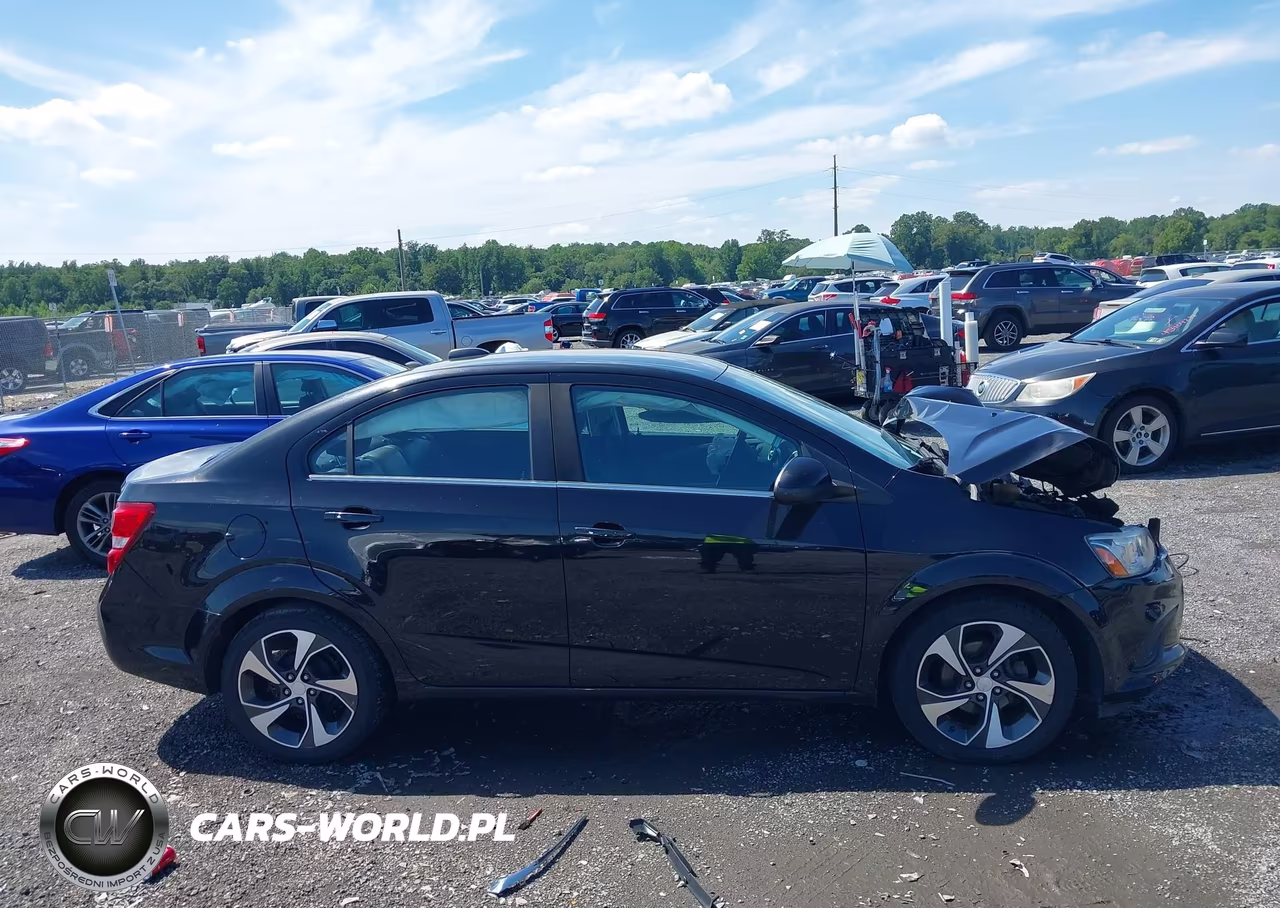 2017 Chevrolet Sonic Premier Auto VIN:1G1JF5SBXH4123820 - 12