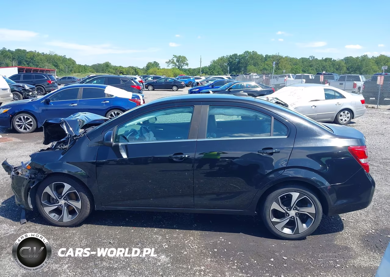 2017 Chevrolet Sonic Premier Auto VIN:1G1JF5SBXH4123820 - 13