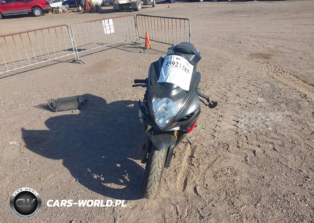 2014 Suzuki Gsx-R750 VIN:JS1GR7MAXE2101116 - 5