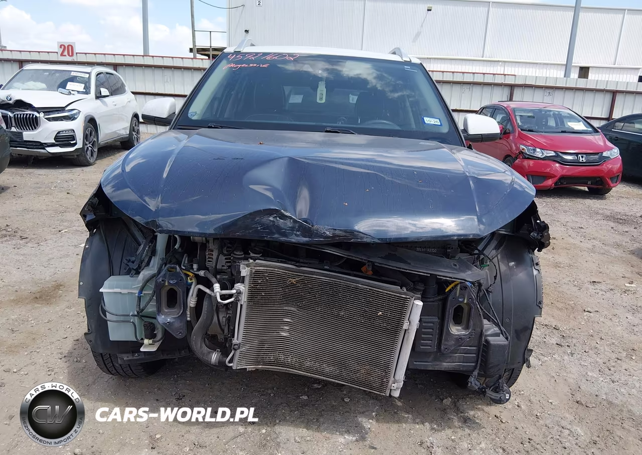 2021 Hyundai Venue Denim VIN:KMHRC8A33MU112615 - 13