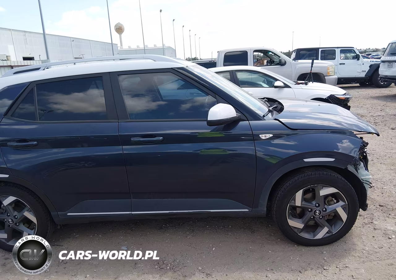 2021 Hyundai Venue Denim VIN:KMHRC8A33MU112615 - 14