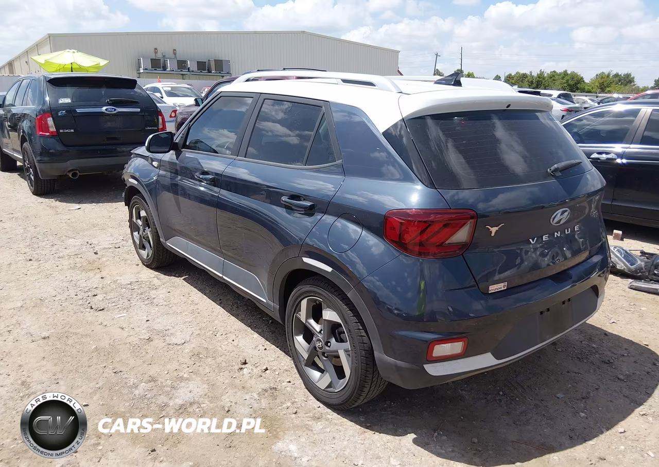 2021 Hyundai Venue Denim VIN:KMHRC8A33MU112615 - 3