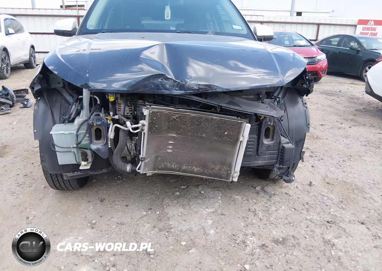 2021 Hyundai Venue Denim VIN:KMHRC8A33MU112615 - 6