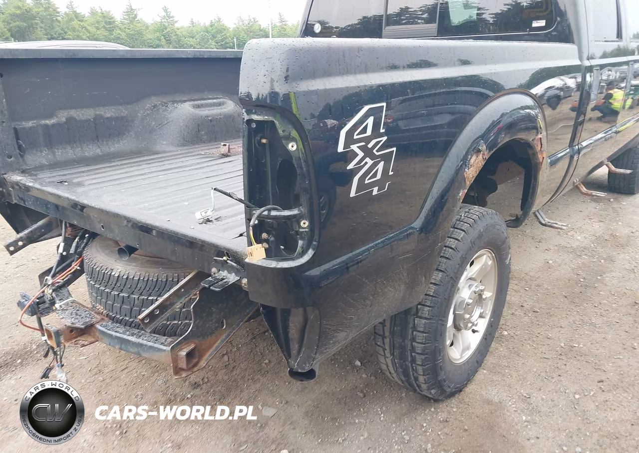 2016 Ford F-250 Xlt VIN:1FT7W2B67GED44027 - 18