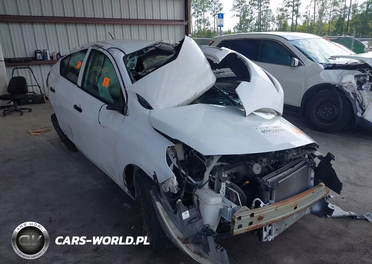 2017 Nissan Versa 1.6 S