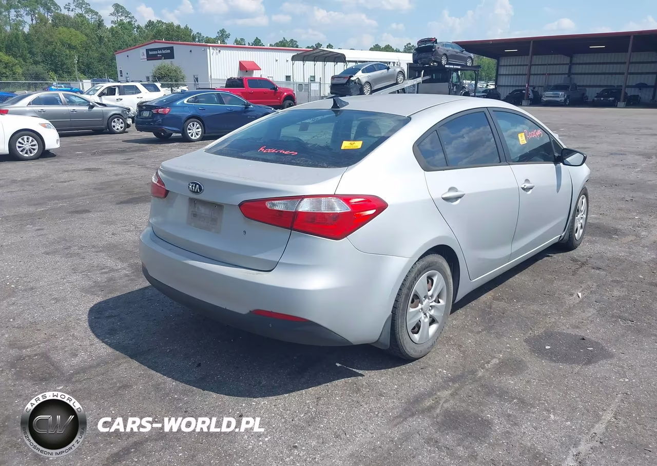 2015 Kia Forte Lx VIN:KNAFK4A6XF5408772 - 4