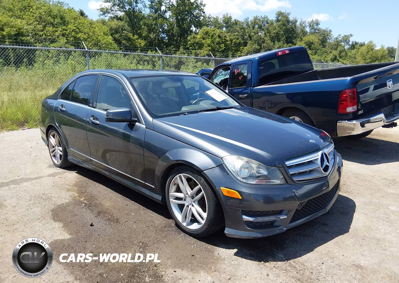 2013 Mercedes-Benz C 250 Sport – zdjęcie 1 z 16