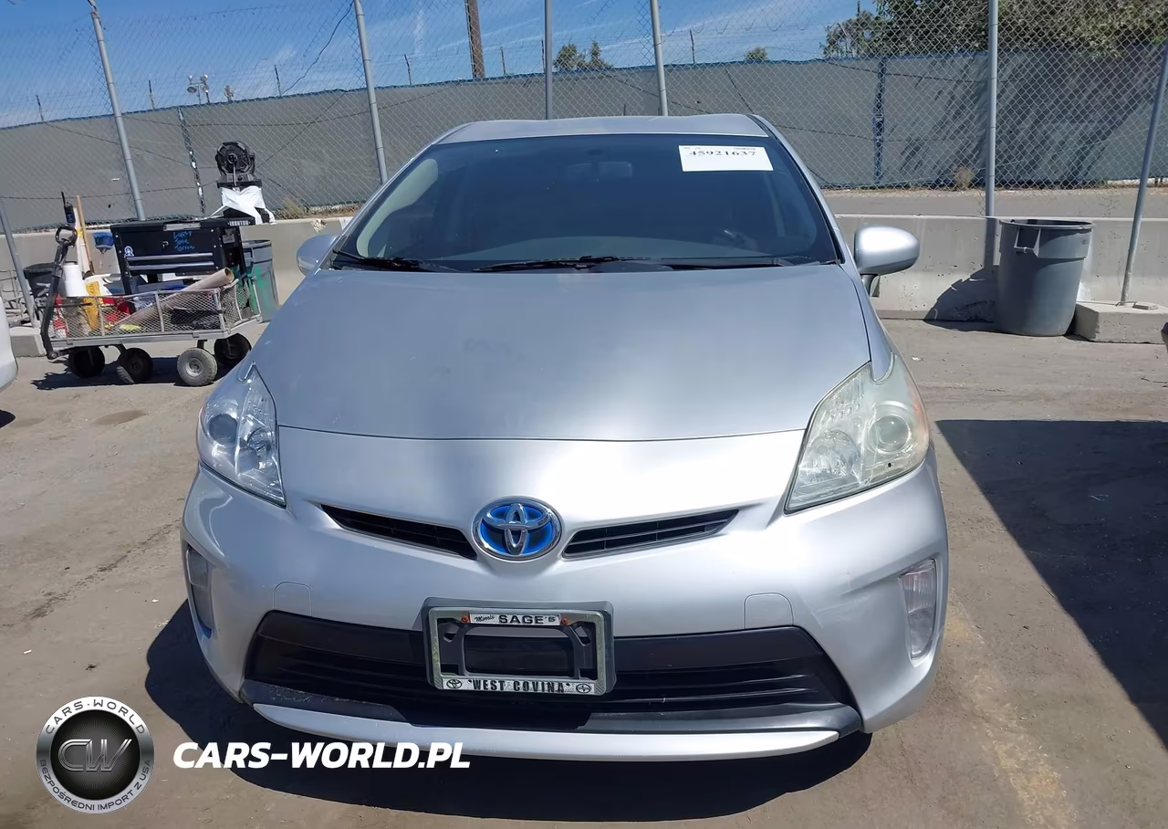 2012 Toyota Prius Two VIN:JTDKN3DUXC5379427 - 12