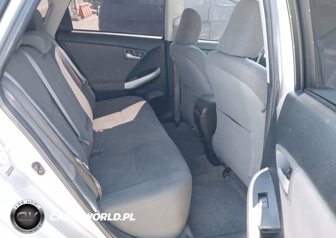 2012 Toyota Prius Two VIN:JTDKN3DUXC5379427 - 8