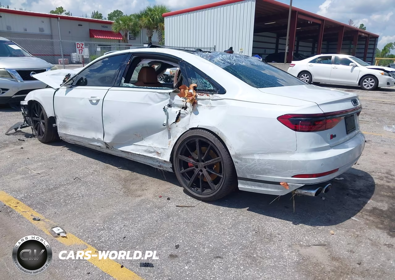 2024 Audi S8 Tfsi Quattro Tiptronic VIN:WAULSAF88RN002909 - 3