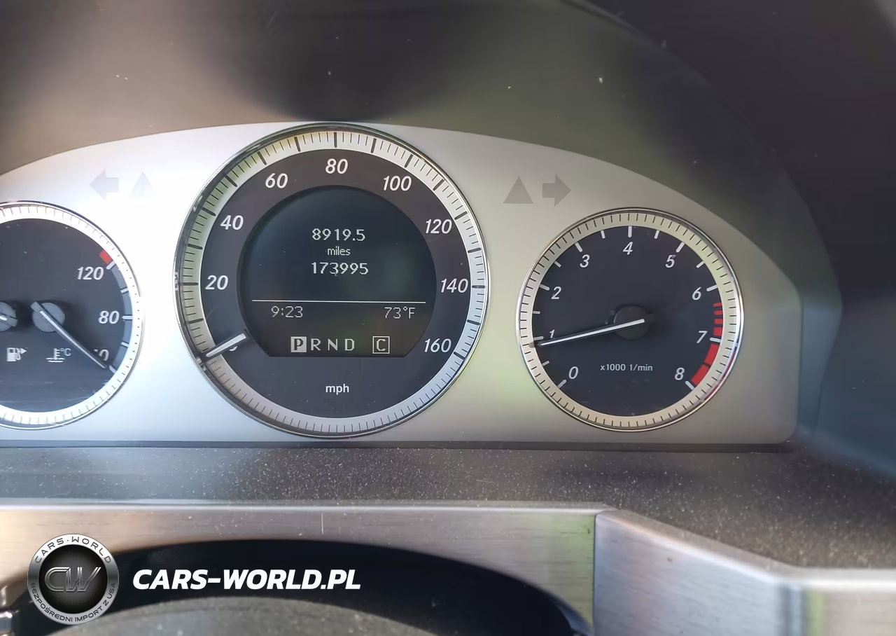 2010 Mercedes-Benz Glk 350 4Matic VIN:WDCGG8HB9AF304404 - 7