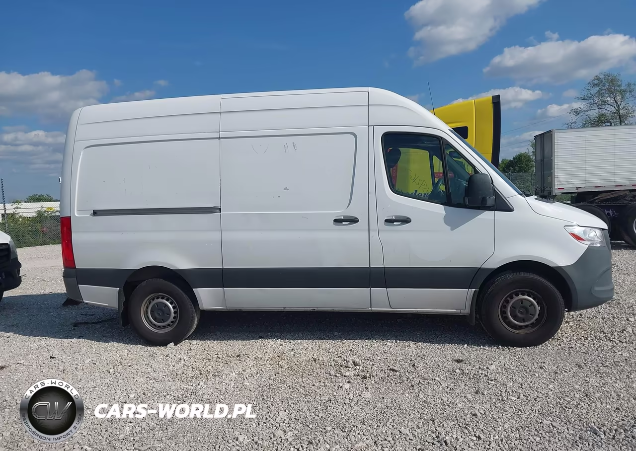 2022 Mercedes-Benz Sprinter 2500 Standard Roof V6 VIN:W1Y4EBHY5NT106860 - 13