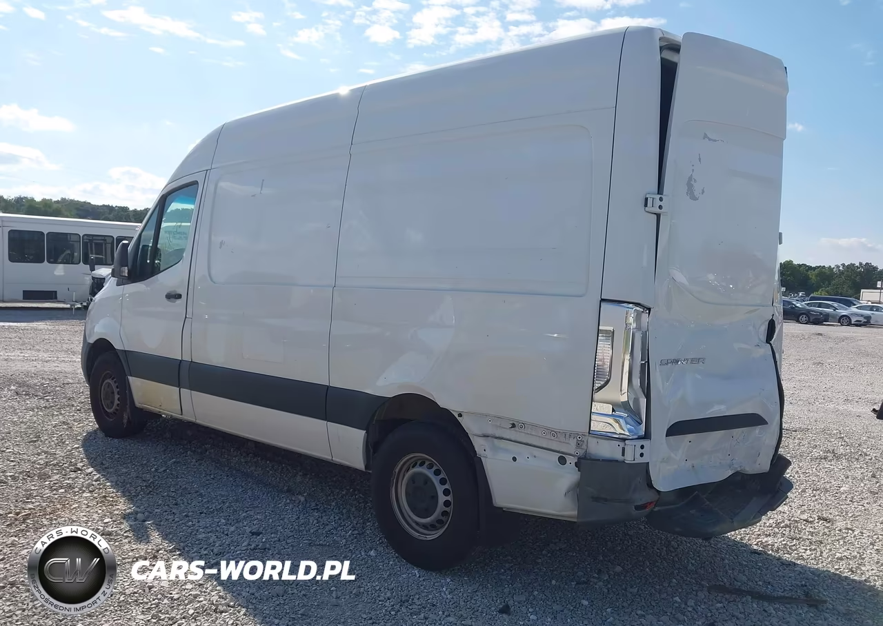 2022 Mercedes-Benz Sprinter 2500 Standard Roof V6 VIN:W1Y4EBHY5NT106860 - 3
