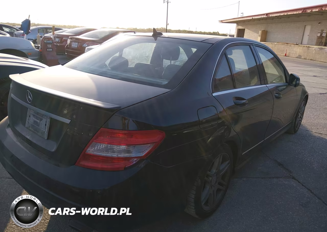 2010 Mercedes-Benz C 350 Sport VIN:WDDGF5GB9AR119380 - 4